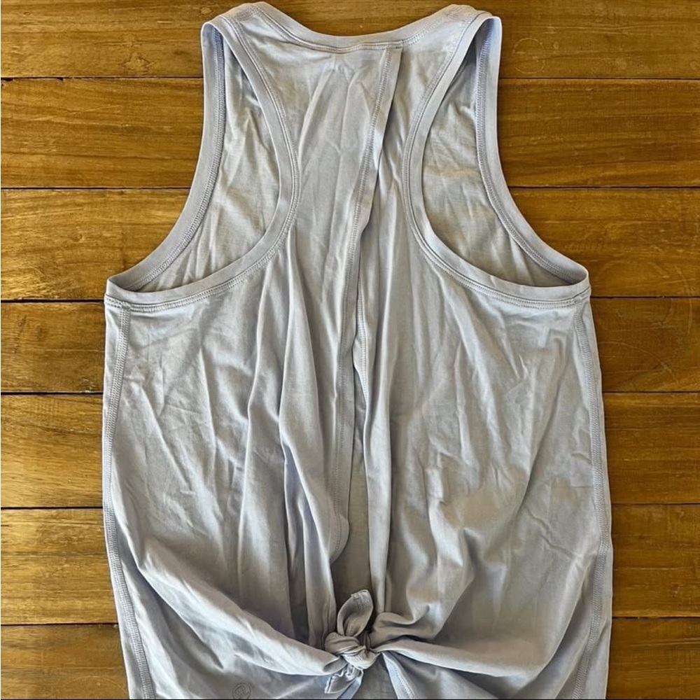 Lululemon tie back purple tank top